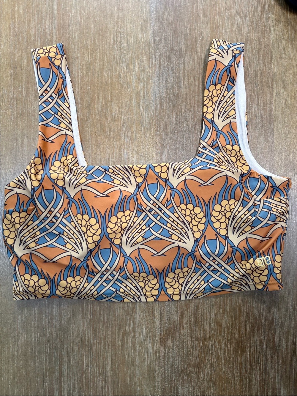 Albion Floral-Print Scoop Sports Bra in Orange, Blue & Cream
